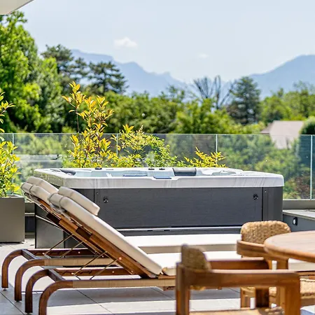 La Perle Du - Jacuzzi - Terrasse * Tresserve